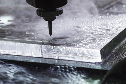 Close-up-of-water-jet-cutting