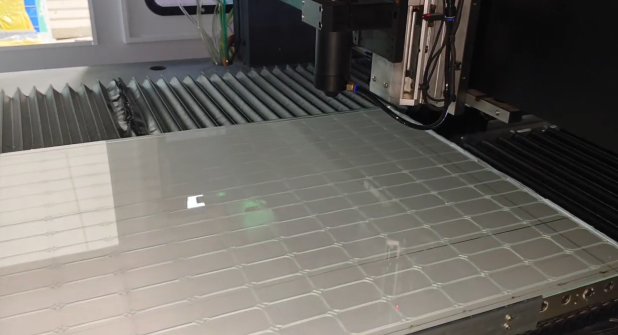 CO₂-laser-thermal-stress-induced-separation